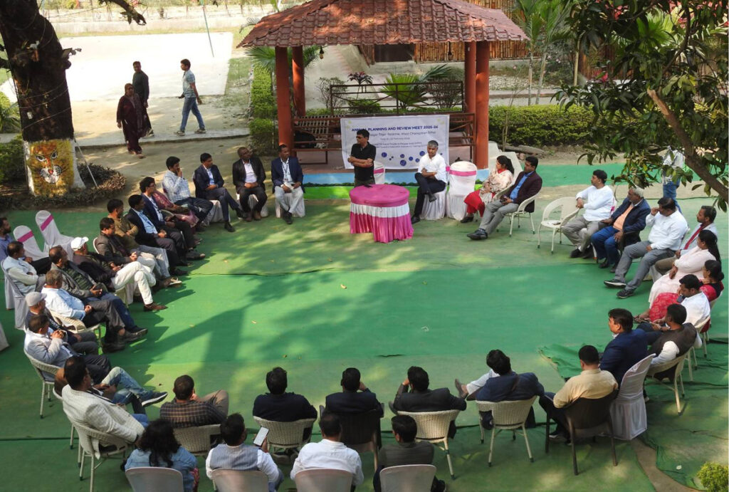 HPPI’s Necessary Teacher Training Programme (NeTT) Bihar team organised an Annual Planning and Review Meet 2025–26 for 12 District Institutes of Education and Training (DIETs) during 21–22 February 2026 at Valmiki Nagar, West Champaran. The meet brought together 10 DIET Principals, 50 lecturers, faculty members from DIET Valmiki Nagar, and 12 NeTT Coordinators to strengthen collaboration for quality teacher education.